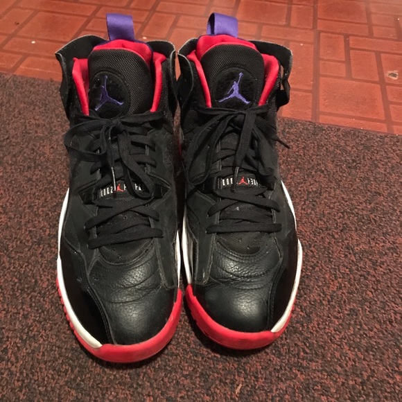 Jordan retro black purple and red  excellent condition!!